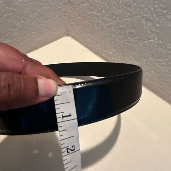 Salvatore Ferragamo Gancini Buckle Belt Black Leather Silver Logo Unisex 29\